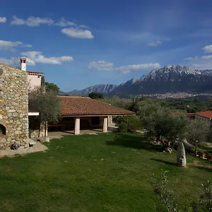  Alloggio per agriturismo Ermosuras
